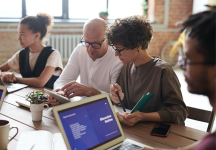 Запослена и радно ангажована лица